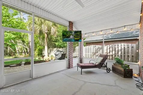 8904 Canopy Oaks Drive Jacksonville FL 32256