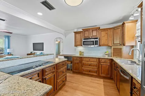 802 3rd Avenue N Jacksonville Beach FL 32250