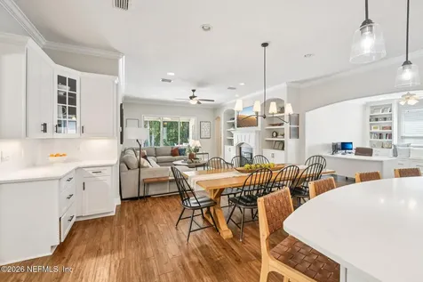 160 Woodcross Drive St. Johns FL 32259