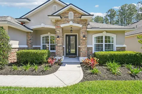 160 Woodcross Drive St. Johns FL 32259