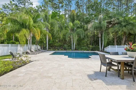 160 Woodcross Drive St. Johns FL 32259