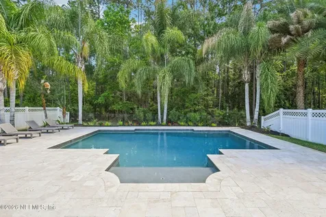 160 Woodcross Drive St. Johns FL 32259