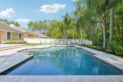 160 Woodcross Drive St. Johns FL 32259