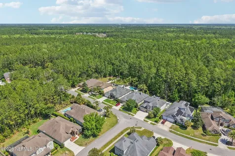 160 Woodcross Drive St. Johns FL 32259