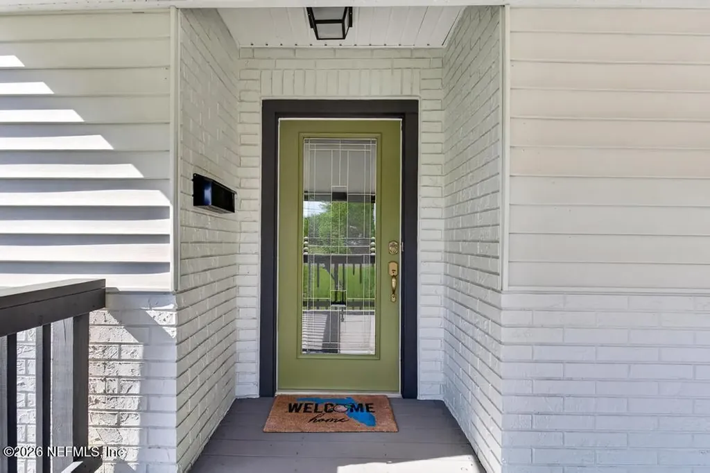 9751 S Macarthur Court Jacksonville FL 32246