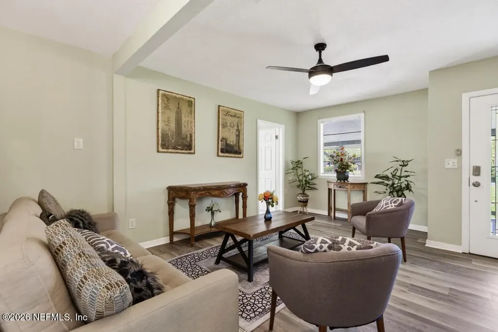 9751 S Macarthur Court Jacksonville FL 32246