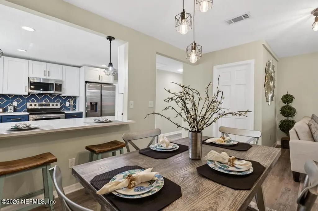 9751 S Macarthur Court Jacksonville FL 32246