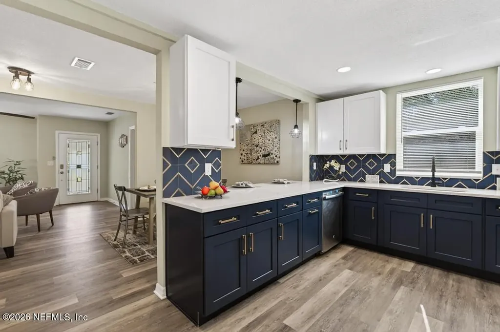 9751 S Macarthur Court Jacksonville FL 32246