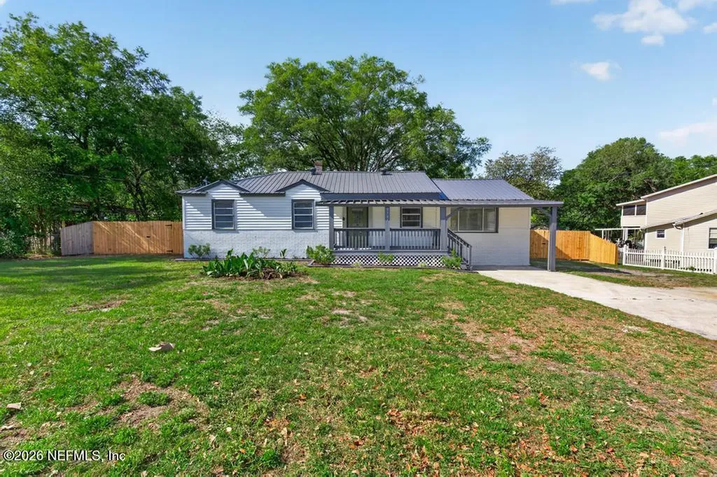 9751 S Macarthur Court Jacksonville FL 32246