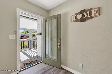 9751 S Macarthur Court Jacksonville FL 32246