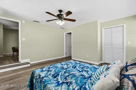9751 S Macarthur Court Jacksonville FL 32246
