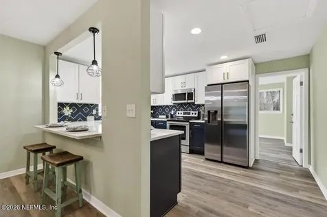 9751 S Macarthur Court Jacksonville FL 32246