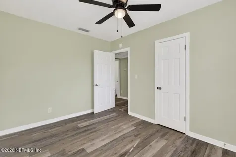 9751 S Macarthur Court Jacksonville FL 32246