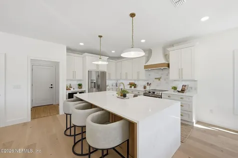 802 4th Street S Jacksonville Beach FL 32250