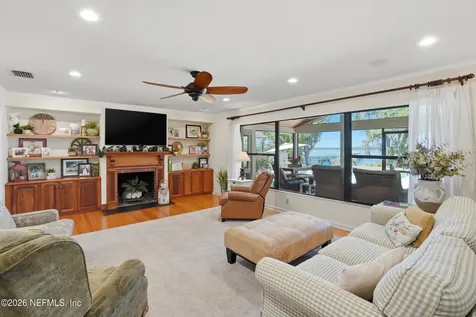 291 Hickory Acres Lane St. Johns FL 32259