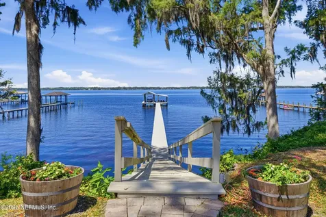 291 Hickory Acres Lane St. Johns FL 32259