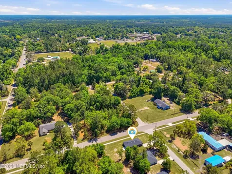 361911 Pine Street Hilliard FL 32046