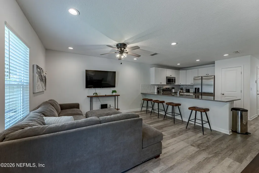 3585-3597 Drexel Street Jacksonville FL 32207