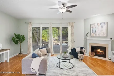 13796 Sanwick Court Jacksonville FL 32218