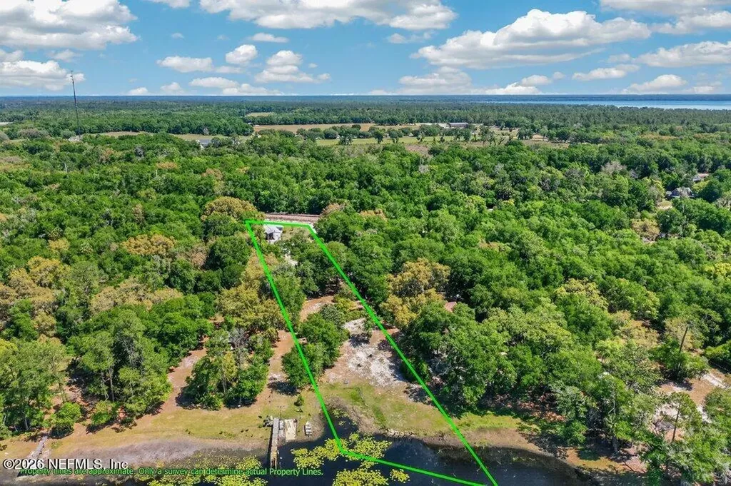 155 Tompkins Road Pomona Park FL 32181