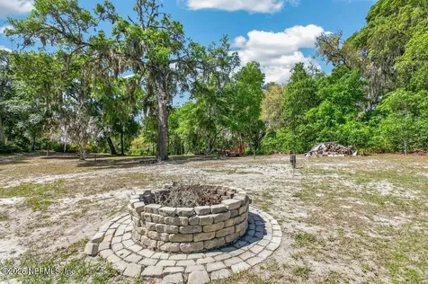 155 Tompkins Road Pomona Park FL 32181