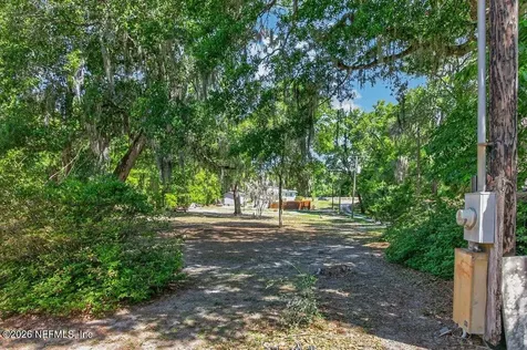 155 Tompkins Road Pomona Park FL 32181