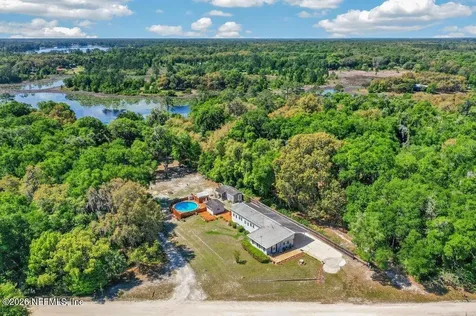155 Tompkins Road Pomona Park FL 32181