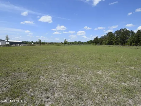 18126 County Road 121 Bryceville FL 32009