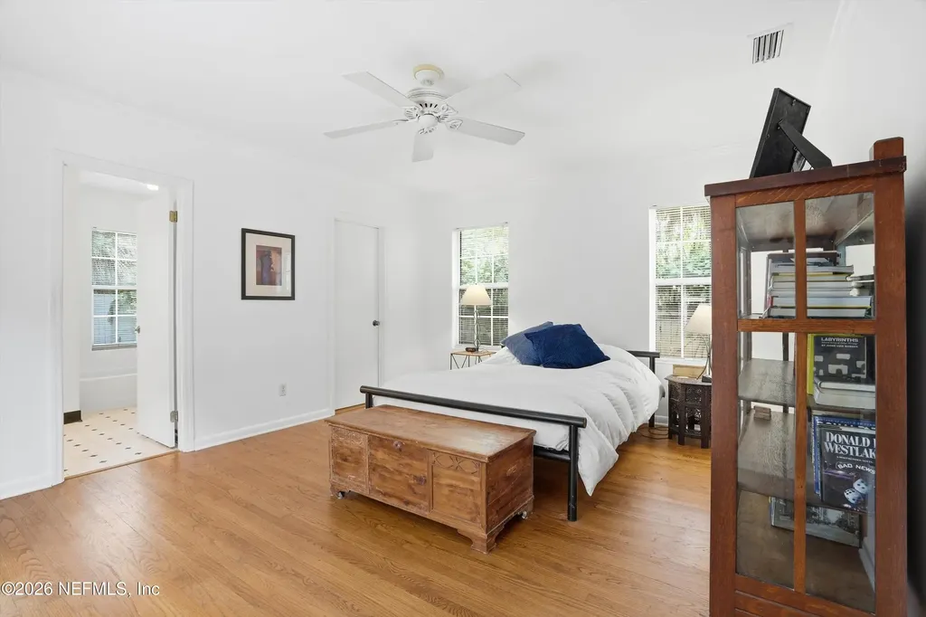1905 Largo Road Jacksonville FL 32207