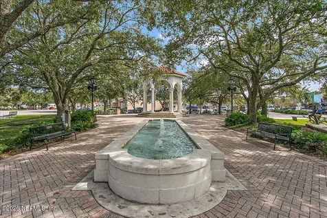 1905 Largo Road Jacksonville FL 32207