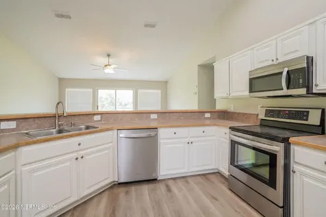 3159 Wavering Lane Middleburg FL 32068