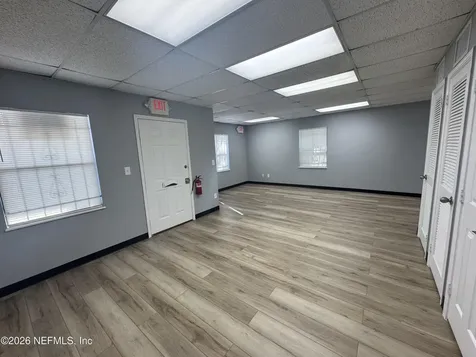 550 N Balmoral Circle Jacksonville FL 32218