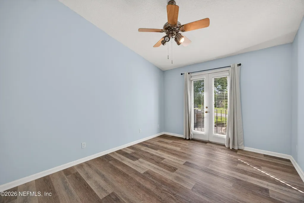 13727 Richmond Park Drive N Jacksonville FL 32224