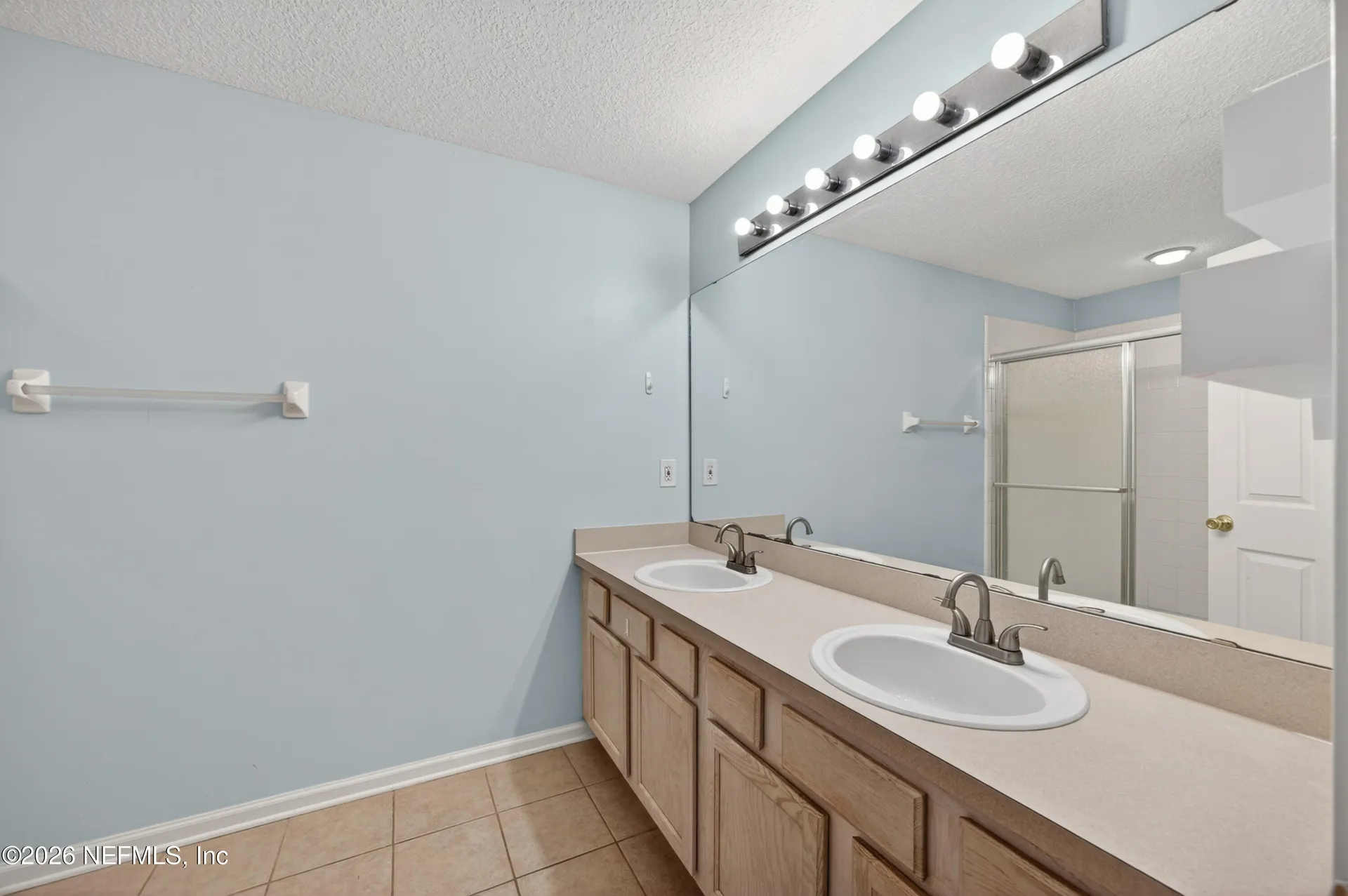 13727 Richmond Park Drive N Jacksonville FL 32224