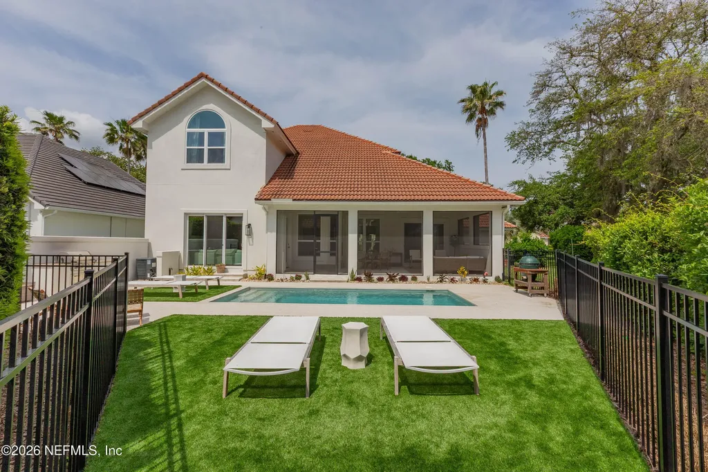 103 Surrey Lane Ponte Vedra Beach FL 32082