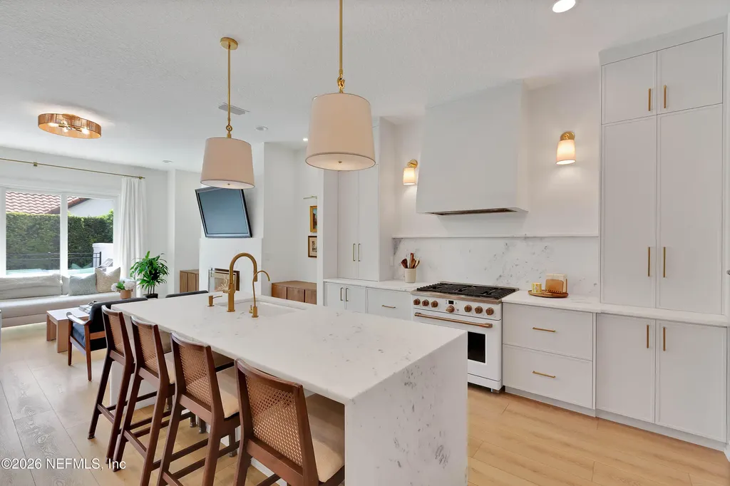 103 Surrey Lane Ponte Vedra Beach FL 32082