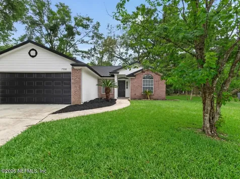7530 Fawn Lake Drive S Jacksonville FL 32256