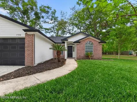 7530 Fawn Lake Drive S Jacksonville FL 32256