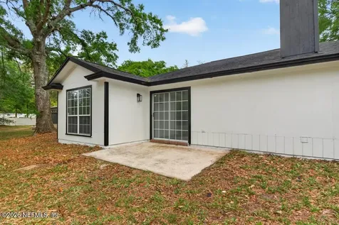 7530 Fawn Lake Drive S Jacksonville FL 32256