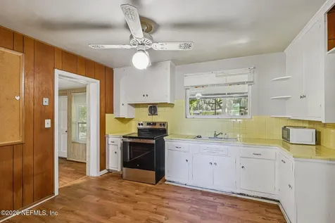 3827 Colebrooke Drive Jacksonville FL 32210