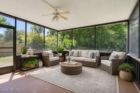 478 Demper Drive Jacksonville FL 32208