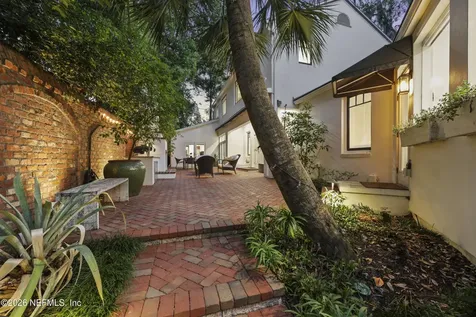 2782 Green Bay Lane Jacksonville FL 32207