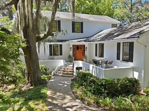 2782 Green Bay Lane Jacksonville FL 32207