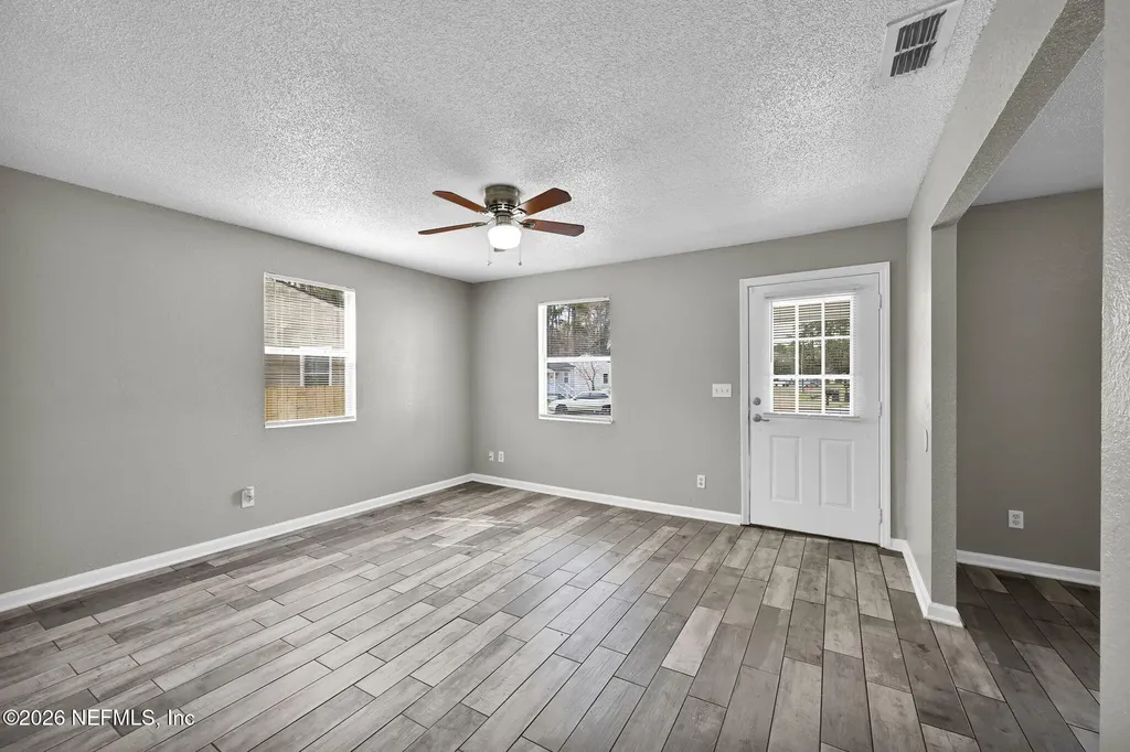 5302 Tequesta Court Jacksonville FL 32244