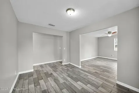 5302 Tequesta Court Jacksonville FL 32244