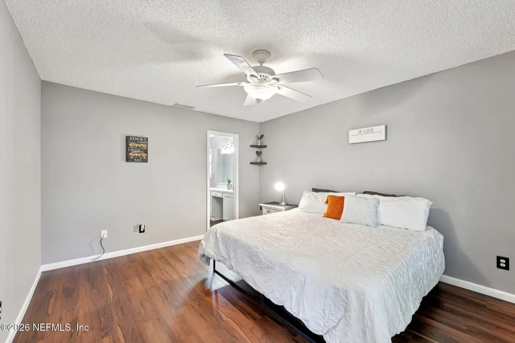 5392 Beatle Court Jacksonville FL 32244