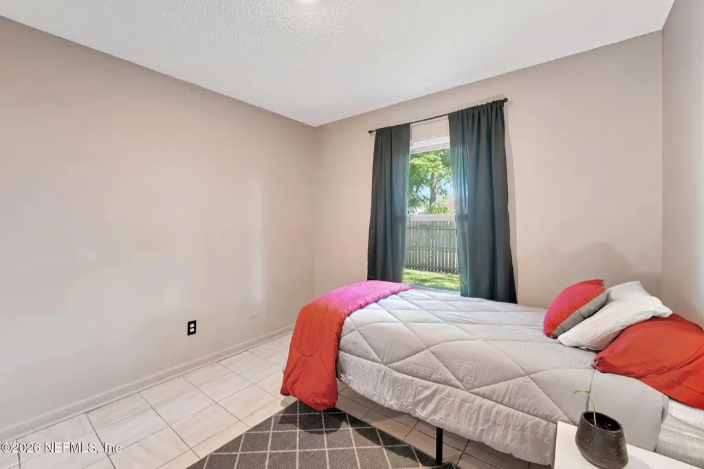 5392 Beatle Court Jacksonville FL 32244