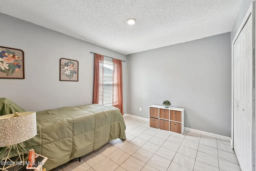 5392 Beatle Court Jacksonville FL 32244
