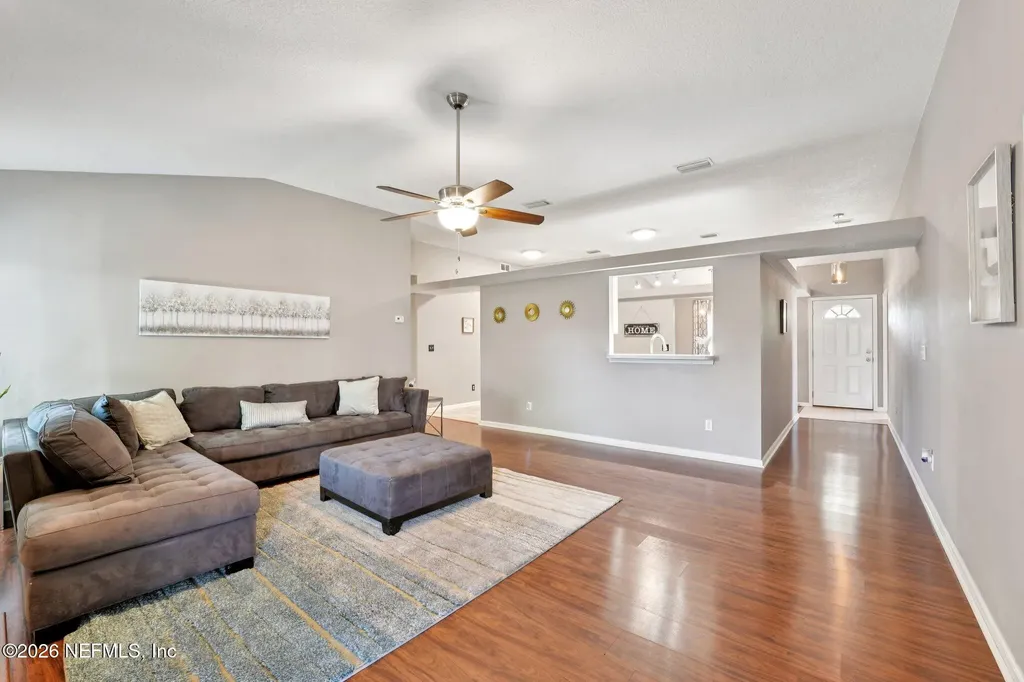 5392 Beatle Court Jacksonville FL 32244