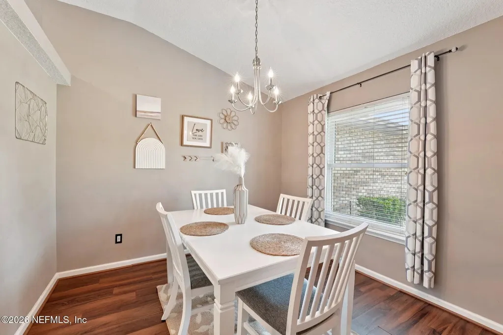 5392 Beatle Court Jacksonville FL 32244
